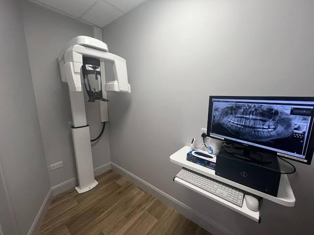 Digital OPG Orthopantomogram Machine at Cédar Dentistry